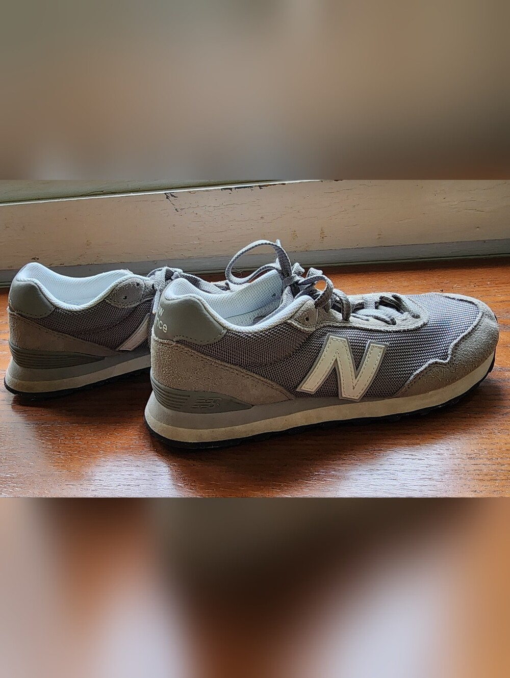 New Balance Women's Taupe and Light Gray Casual Sneakers Size 8